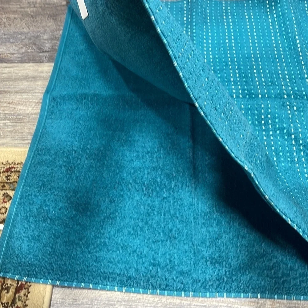 Bath towel